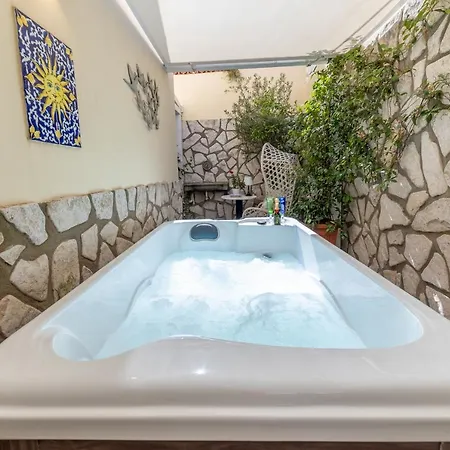 Belvedere Design كابري